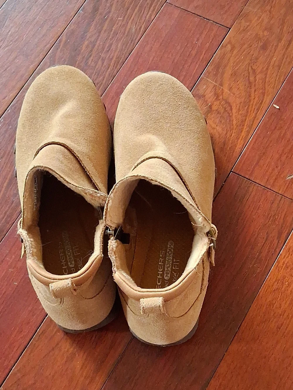 Woman New Tan Suede Ankle Boots - Size 10 Stylish Everyday Shoe